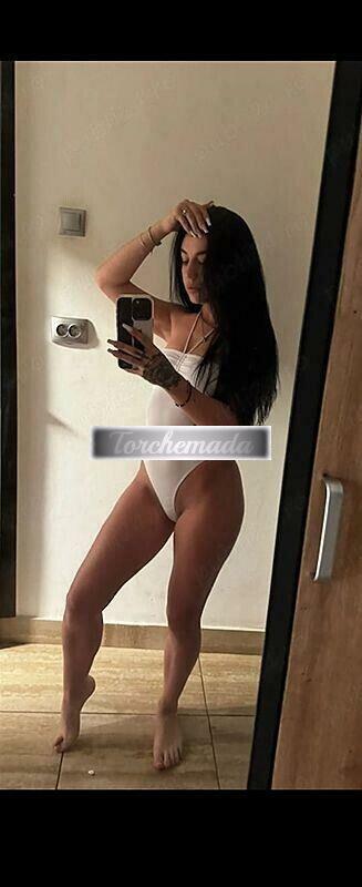 Girl Sofia  Lecco