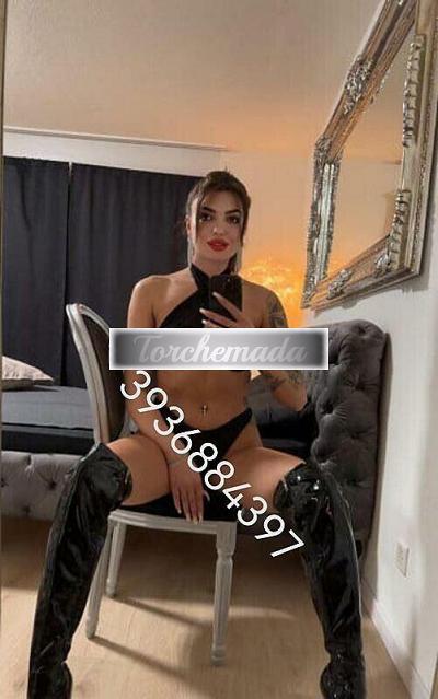 Girl Bellezza nuova  Ancona