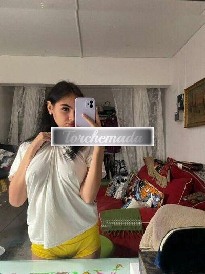 Girl Strepitosa Bambola  Catania