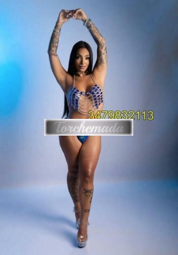 Girl Trasgressiva Femmina  Lucca