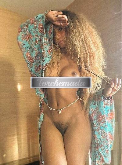 Girl Strepitosa Amabile  Latina