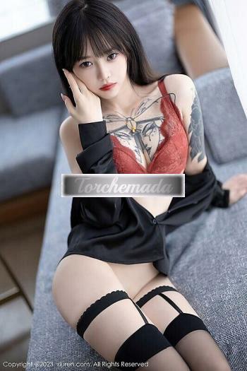 Girl Esplosiva Ragazza  Latina