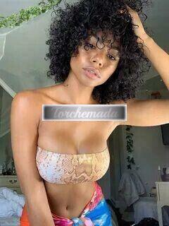 Girl Esplosiva Esibizionista  Napoli