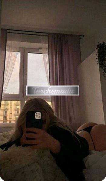 Girl Felina Sirena  Latina