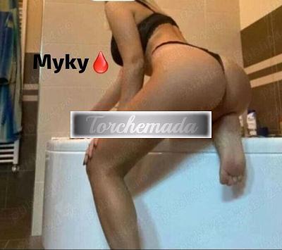 Girl Strepitosa Sirena  Verona