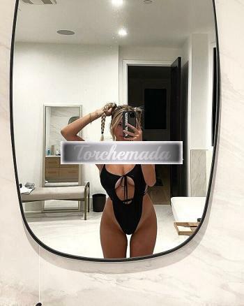 Girl Spettacolare Esibizionista  Lodi