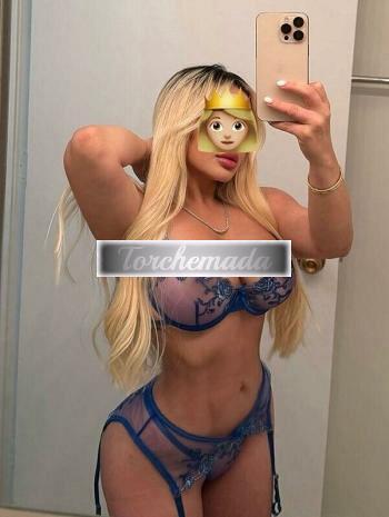 Girl Felina Maestra  Aosta