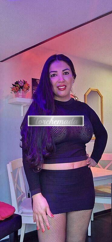 Girl Latina Passione Orale  Como