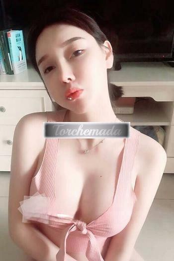 Girl Orientale da penetrare  Napoli
