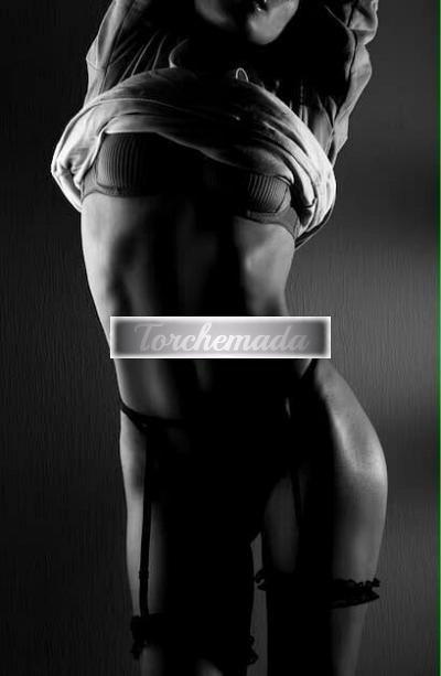 Girl Trasgressione e complicità  Latina