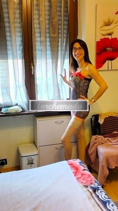 Girl Mara  Torino