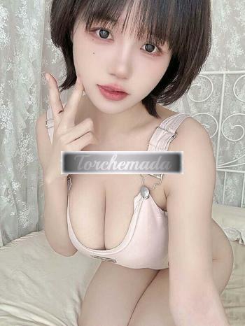 Girl Calda Attrice  Bari