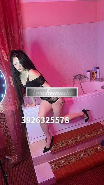 Girl Bellissima Ragazza  Pavia