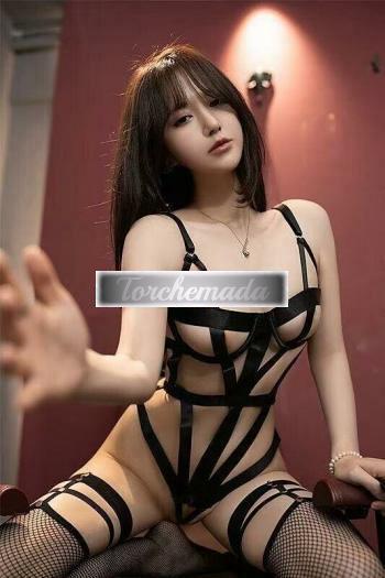 Girl Trasgressiva Sirena  Pisa