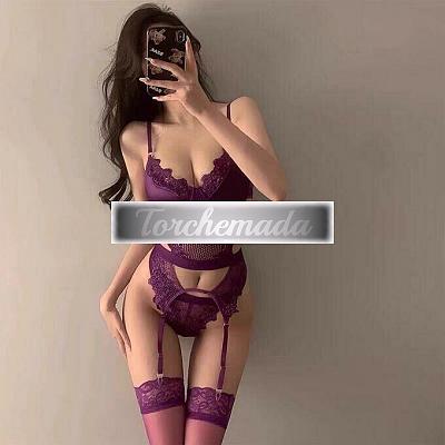 Girl Felina Amabile  Siena