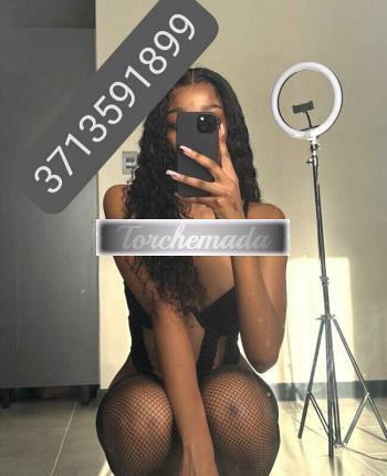 Girl Bellissima Coinvolgente  Bari