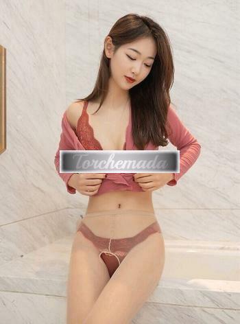 Girl Calda Attrice  Bari