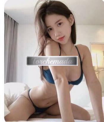 Girl Felina Esibizionista  Torino