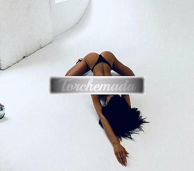 Girl Felina Sensuale  Latina