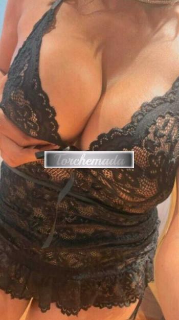 Girl Ti va di schizzare sui miei piedini ?  Crotone