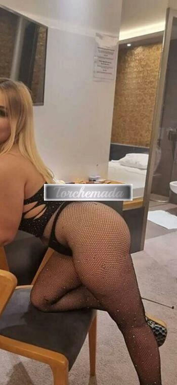 Girl Vogliosa Femmina  Prato