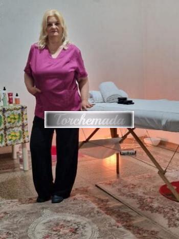 Girl Felina Femmina  Novara