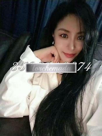 Girl Felina Maestra  Pavia