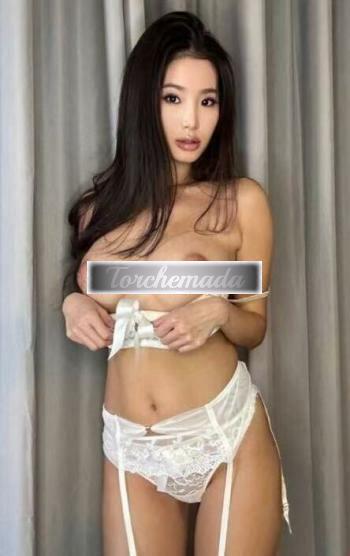 Girl Piccantissima Femmina  Lucca