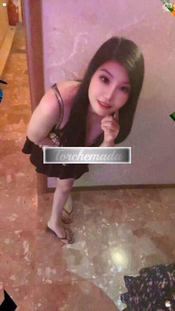 Girl Babila  Milano