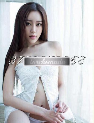 Girl Stupenda asiatica  Palermo