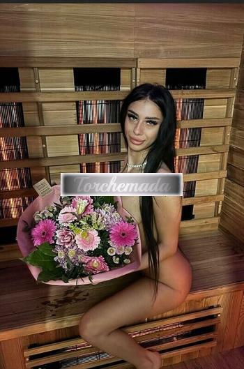 Girl Felina Ragazza  Trento