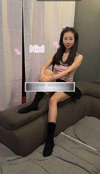 Girl Golosa dalla Corea  Latina