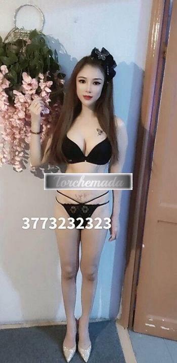 Girl La troia orientale che cerchi sono io  Genova