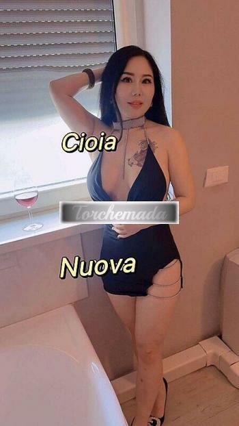 Girl Fiamma Vulcanica Cinese  Aosta