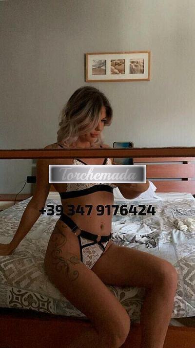 Girl Strepitosa Sirena  Varese