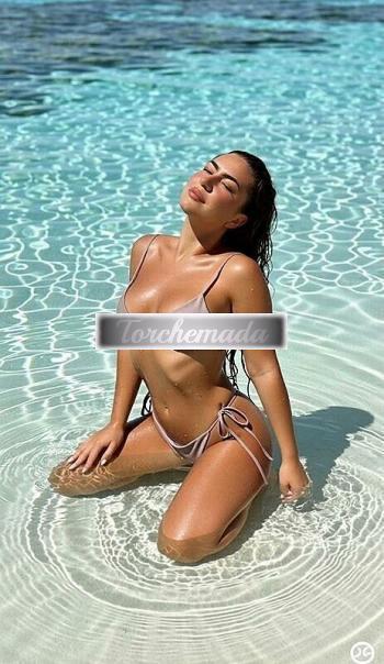 Girl Calda Femmina  Parma