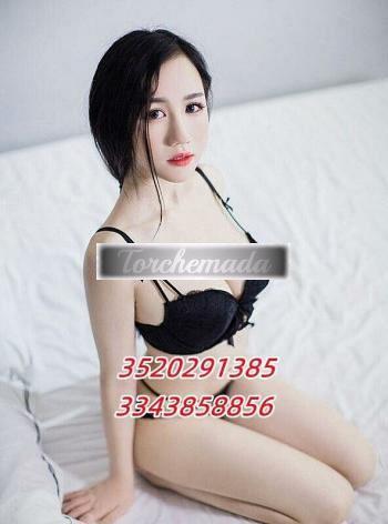 Girl Strepitosa Coinvolgente  Arezzo