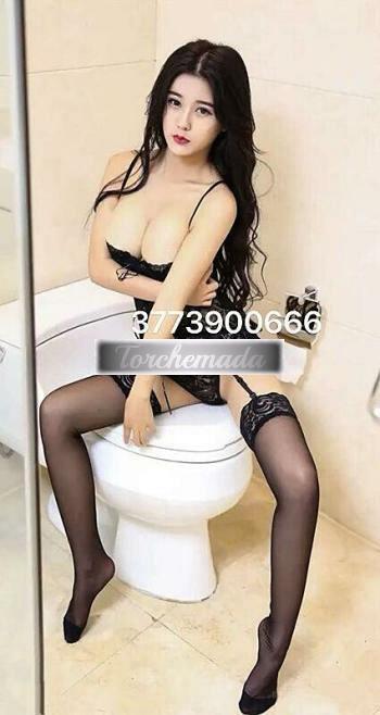 Girl Coppia di puttane coreane  Lecce
