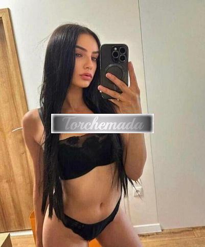 Girl Faccio tutto con calma  Modena