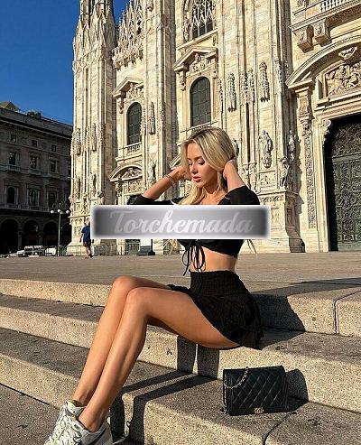 Girl Strepitosa Attrice  Milano