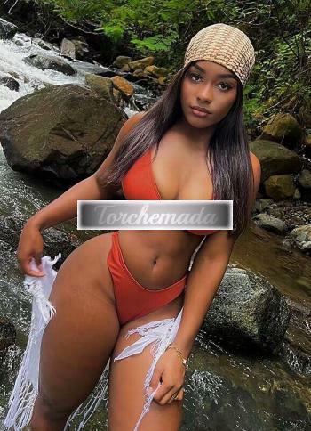 Girl Felina Ragazza  Bergamo