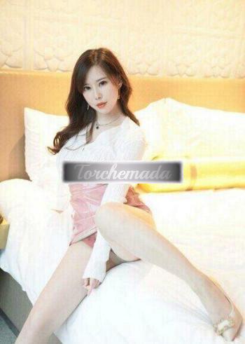 Girl Strepitosa Bambola  Venezia