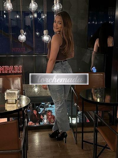 Girl Sexy Graziosa  Latina