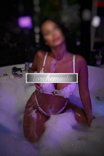 Girl Felina Studentessa  Prato