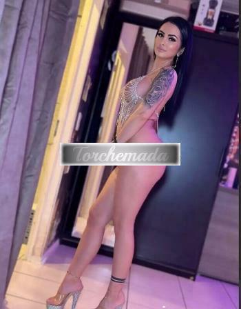 Girl Felina Esibizionista  Varese