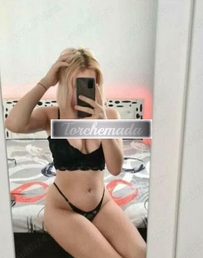 Girl Figa succosa  Bologna