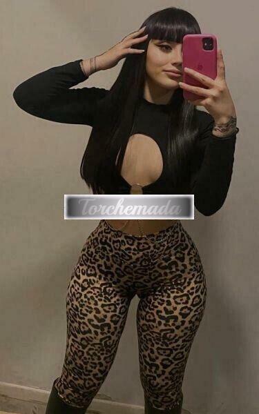 Girl Felina Sirena  Bolzano