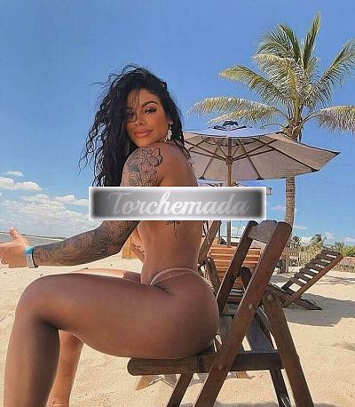 Girl Bellissima Femmina  Matera