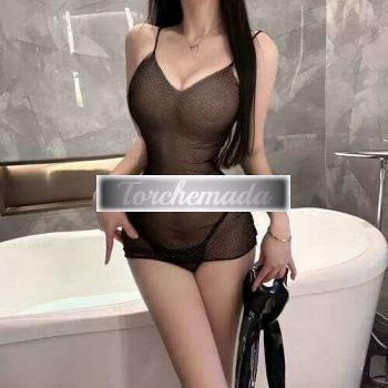 Girl Esplosiva Femmina  Milano