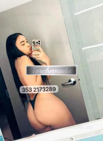 Girl Vittoria  Torino